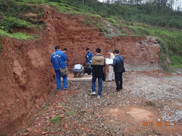 500kV天坡一线迁改工程基础顺遂通过中心验收