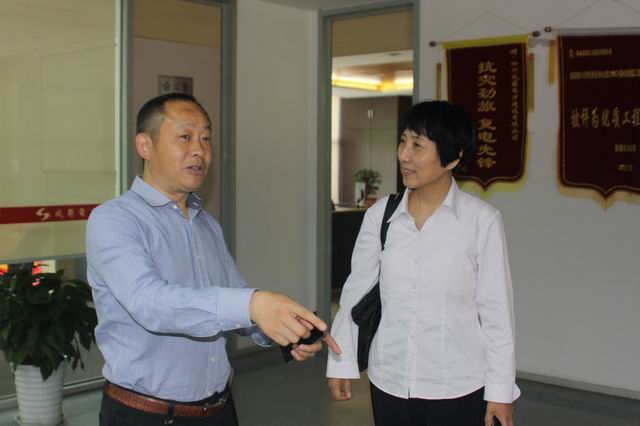 天下总工会民主治理部副部长暨省、市总工会向导莅临公司调研、指导事情