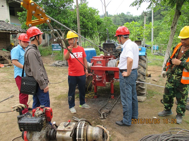 陈云总司理到南谭Ⅱ线OPGW刷新工程举行清静检查