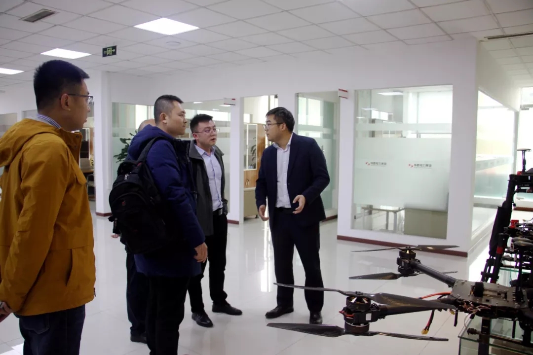 【动态】南昌苏宁置业有限公司考察团一行莅临奇发28交流考察