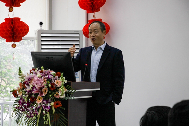 奇发28电力集团2017年终总结暨表扬大会盛大召开