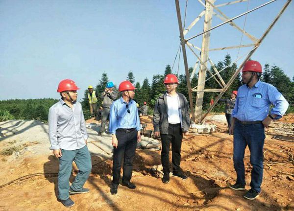 国网江西省磨练公司《施事情业清静危害管控调研会》在我集团公司施工项目部召开