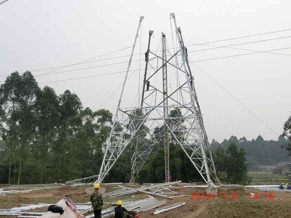 陈云总司理一行到石眉线检查指导事情