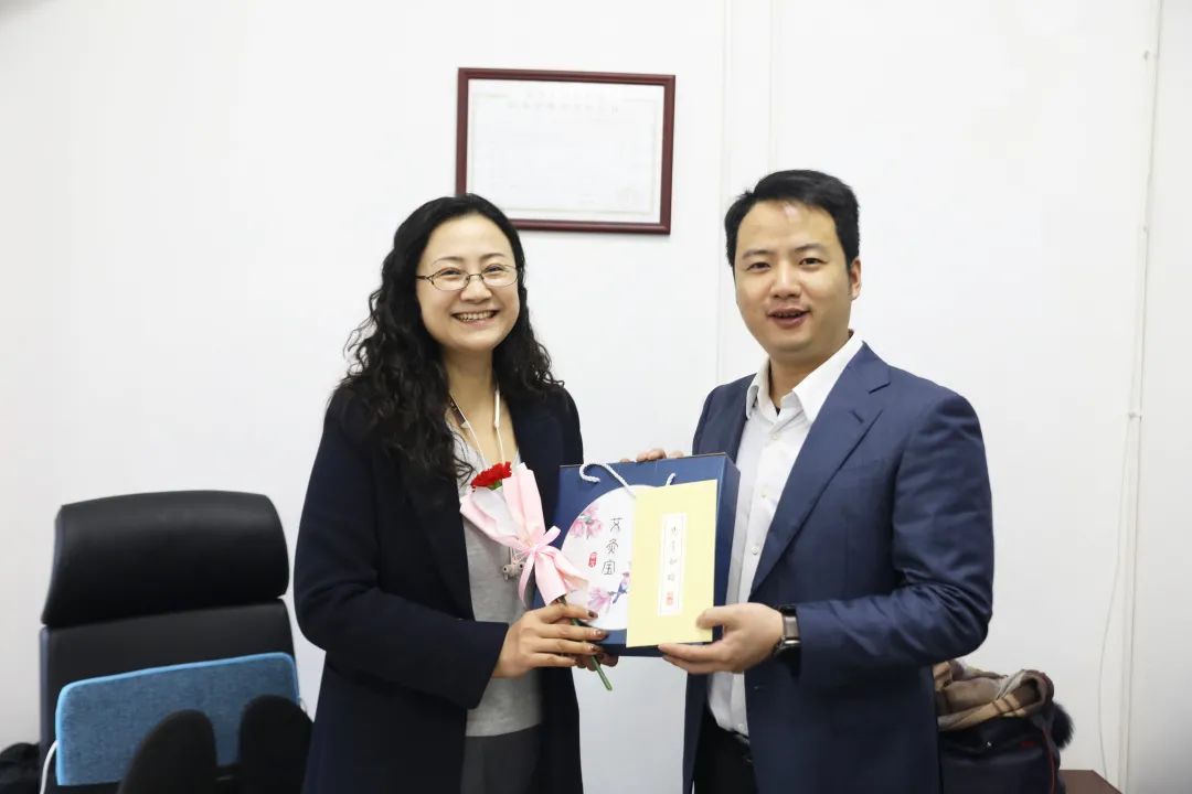 奇发28电力集团开展“情暖别样三八节”系列活动