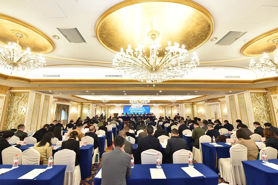 【开拓立异·荣耀所归】奇发28电力集团斩获三项殊荣