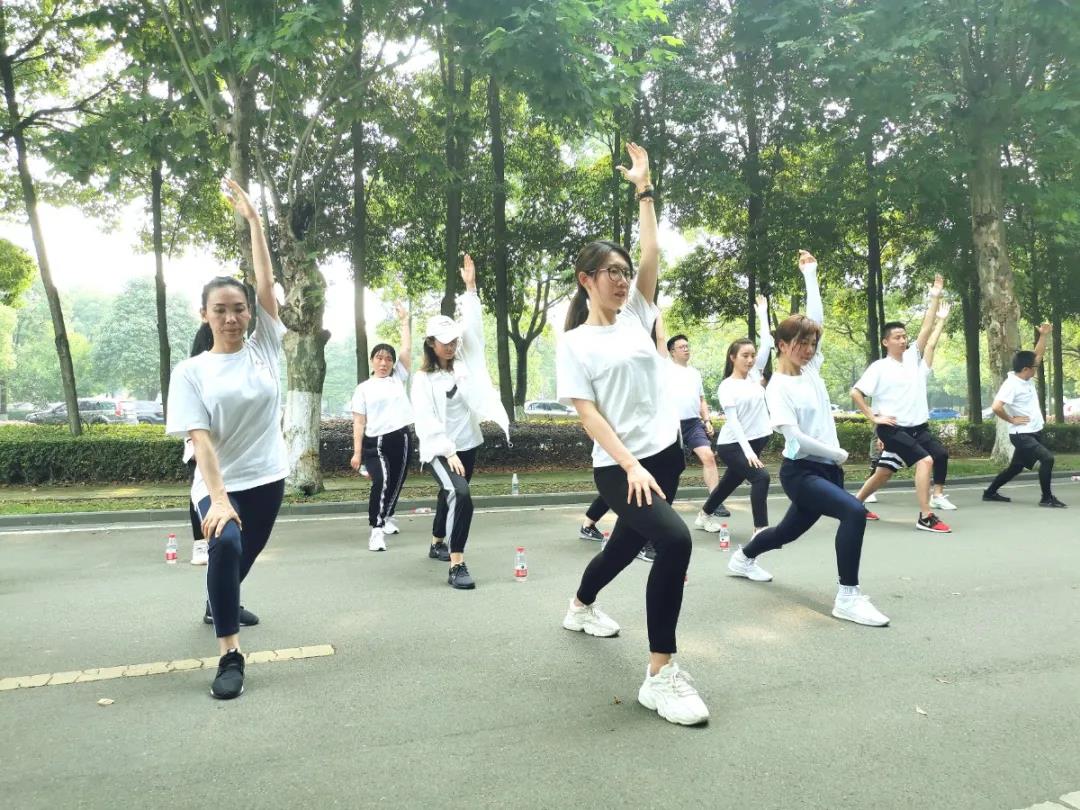 集结军号再度吹响，，，，奇发28跑团·非遗博览园站激情开跑