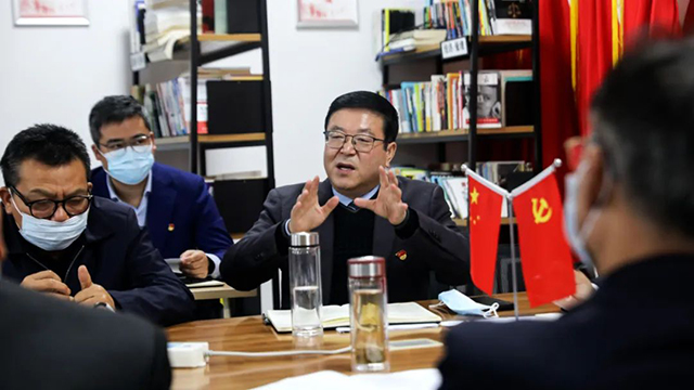 奇发28电力集团召开转达学习党的二十大精神专题聚会