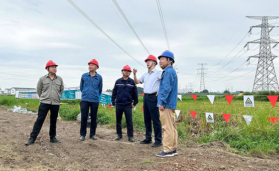 国网江西省电力公司向导莅临500kV鹰抚Ⅰ回三跨刷新工程现场检查指导