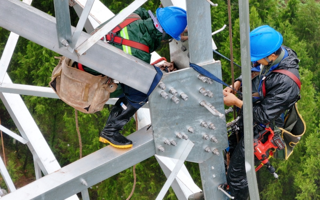 绵西高速500kV长谭一、二线等四条“电力动脉”乐成迁改！